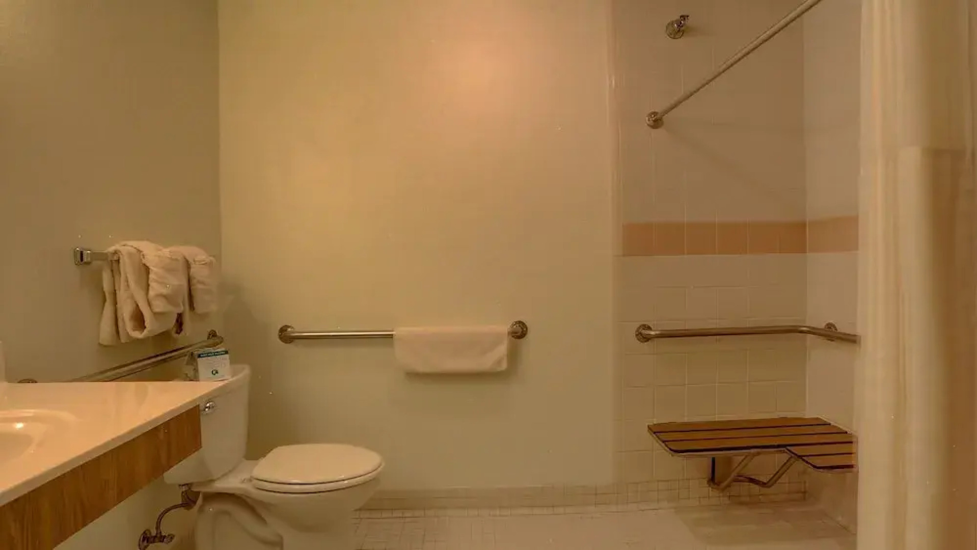 Woodland Country Lodge