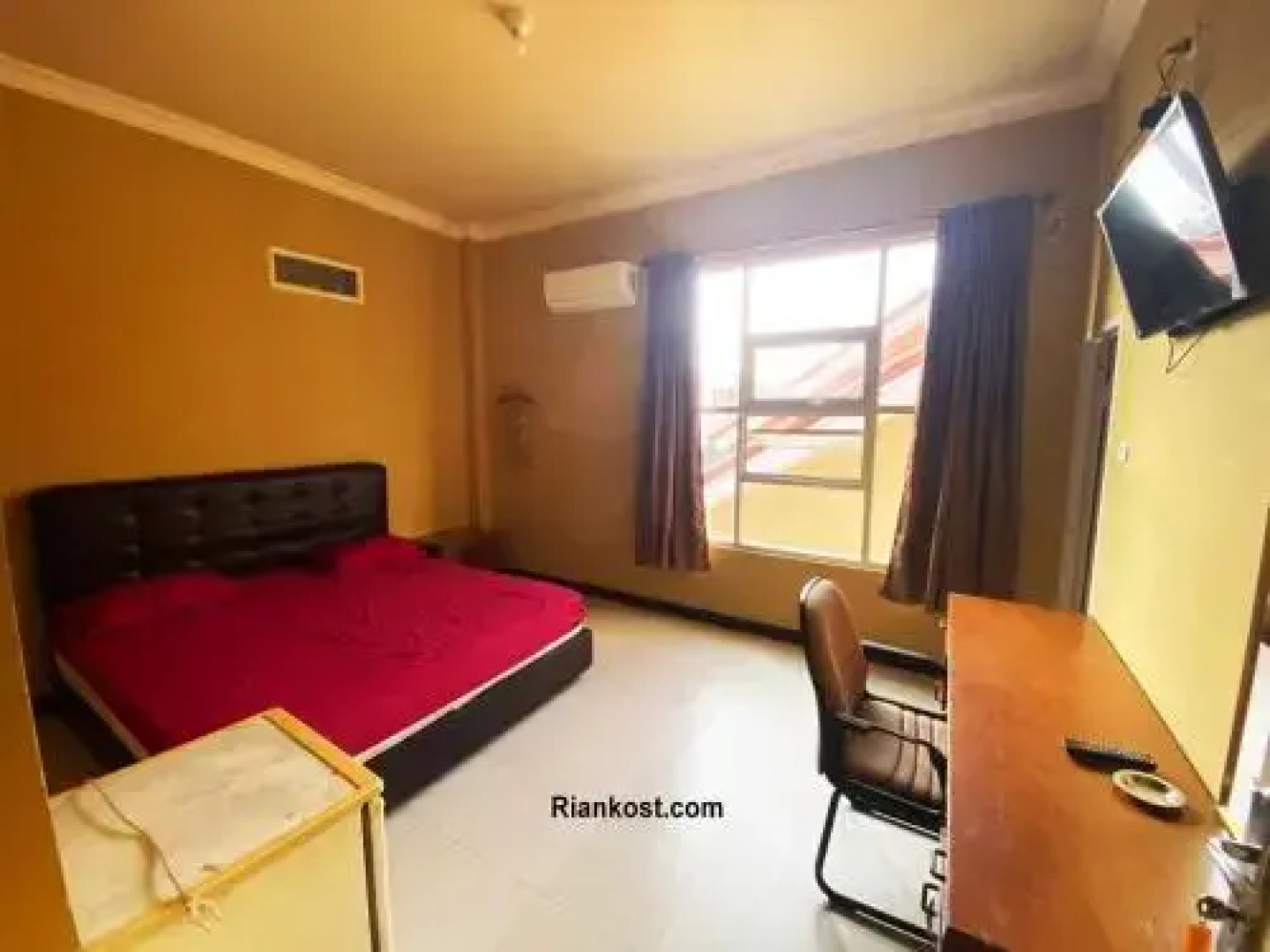 Rian Kost - Hotel Penginapan Murah Pusat Kota Palembang