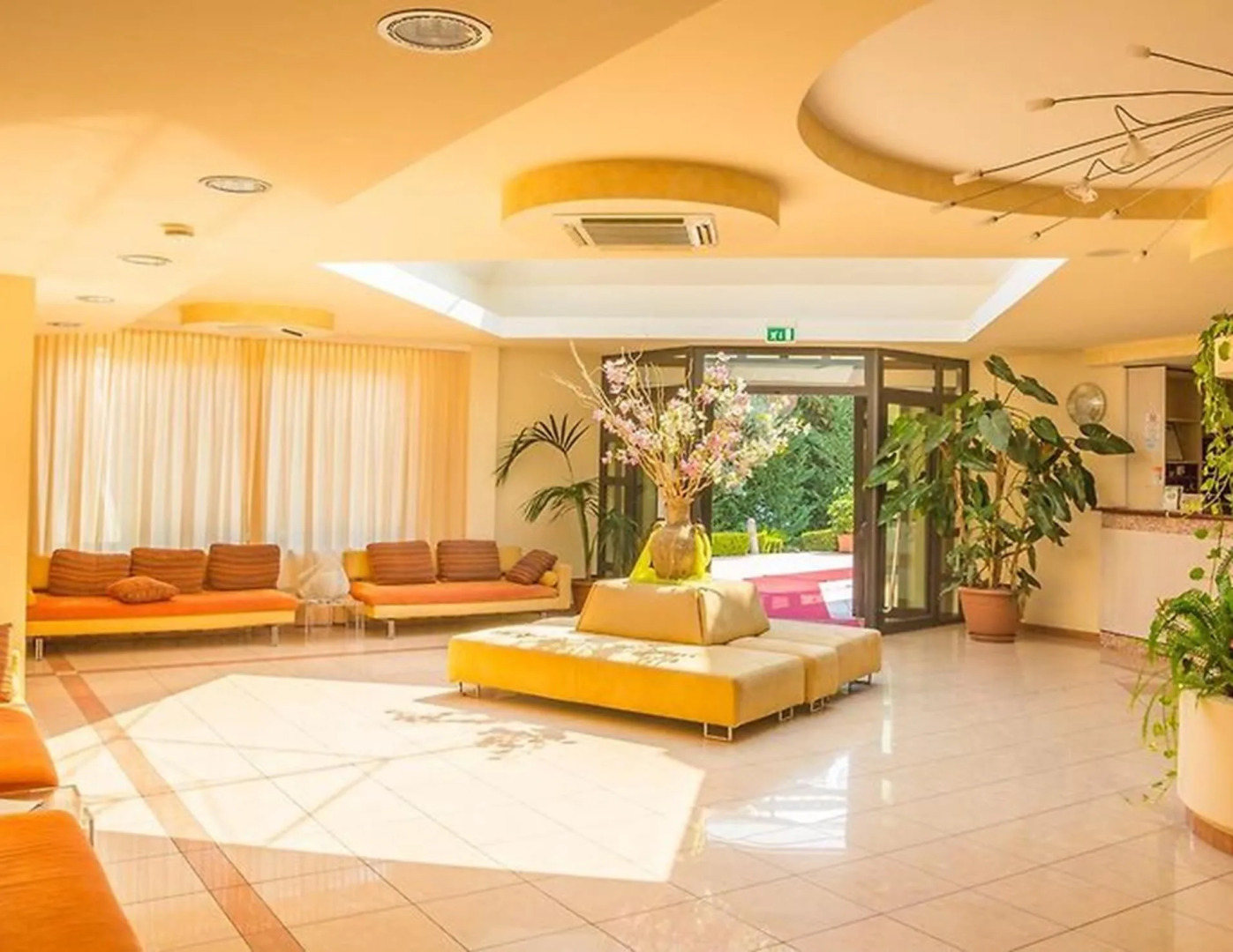 Отель Nettuno Palace