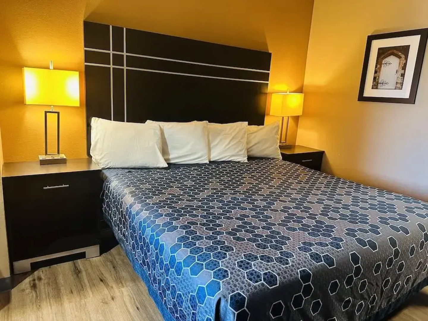 Executive Inn and Suites