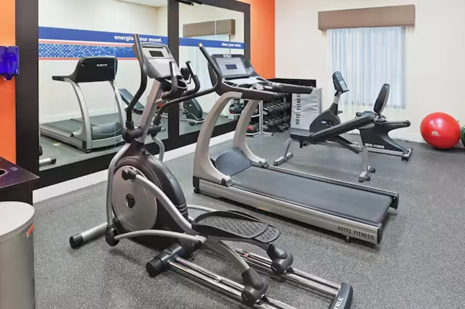 Hampton Inn and Suites Dumas