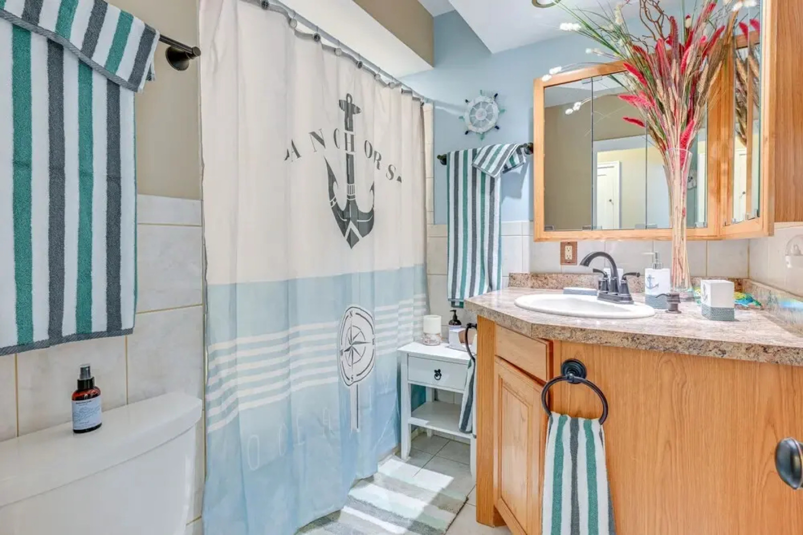 Cozy Wausau Home w/ Fireplace & Hot Tub Access