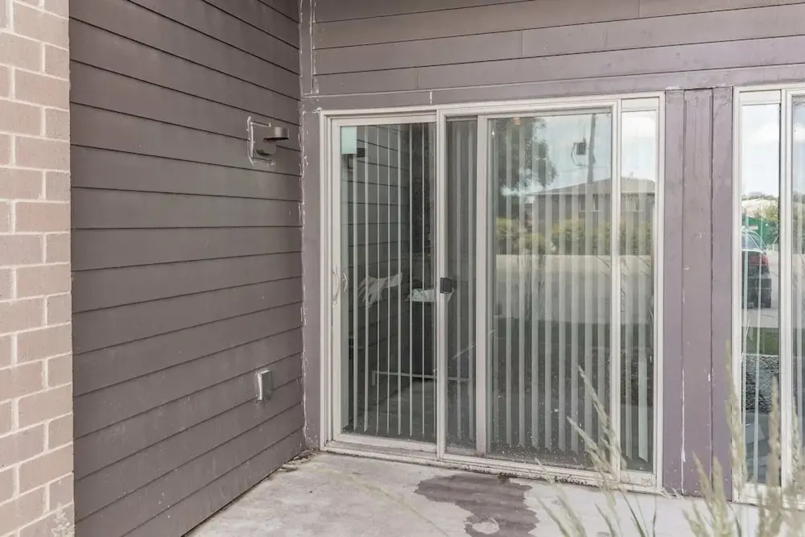 Spacious 2BR Suite W/patio Near Iowa State