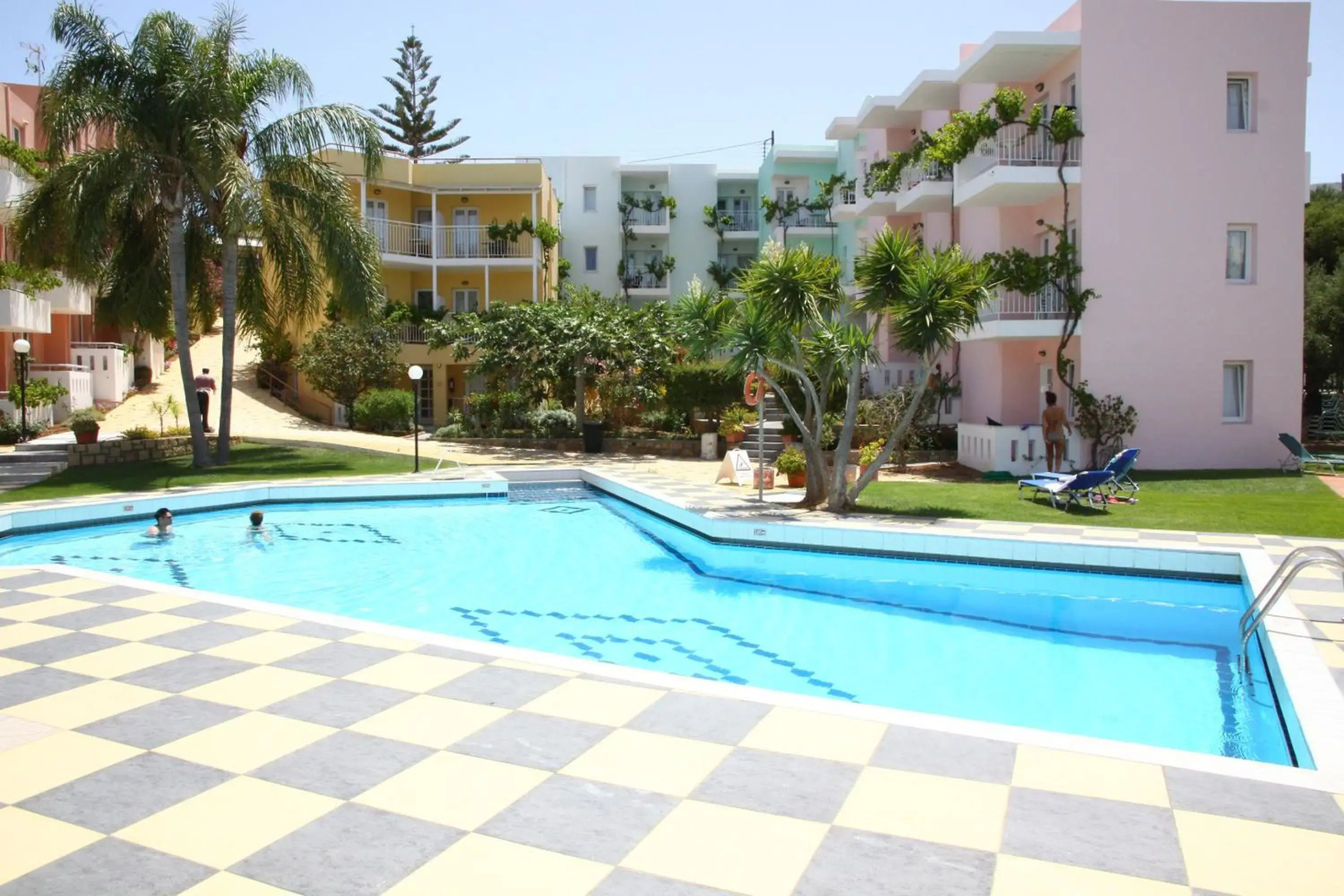 Bellos Hotel Apartments