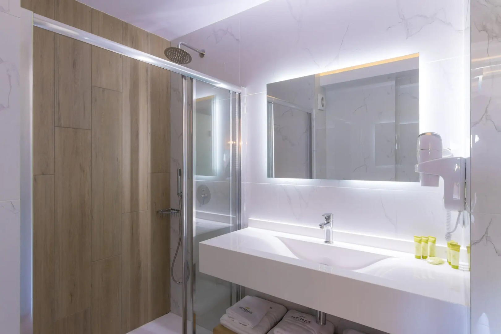 Ntinas Filoxenia Hotel & Spa