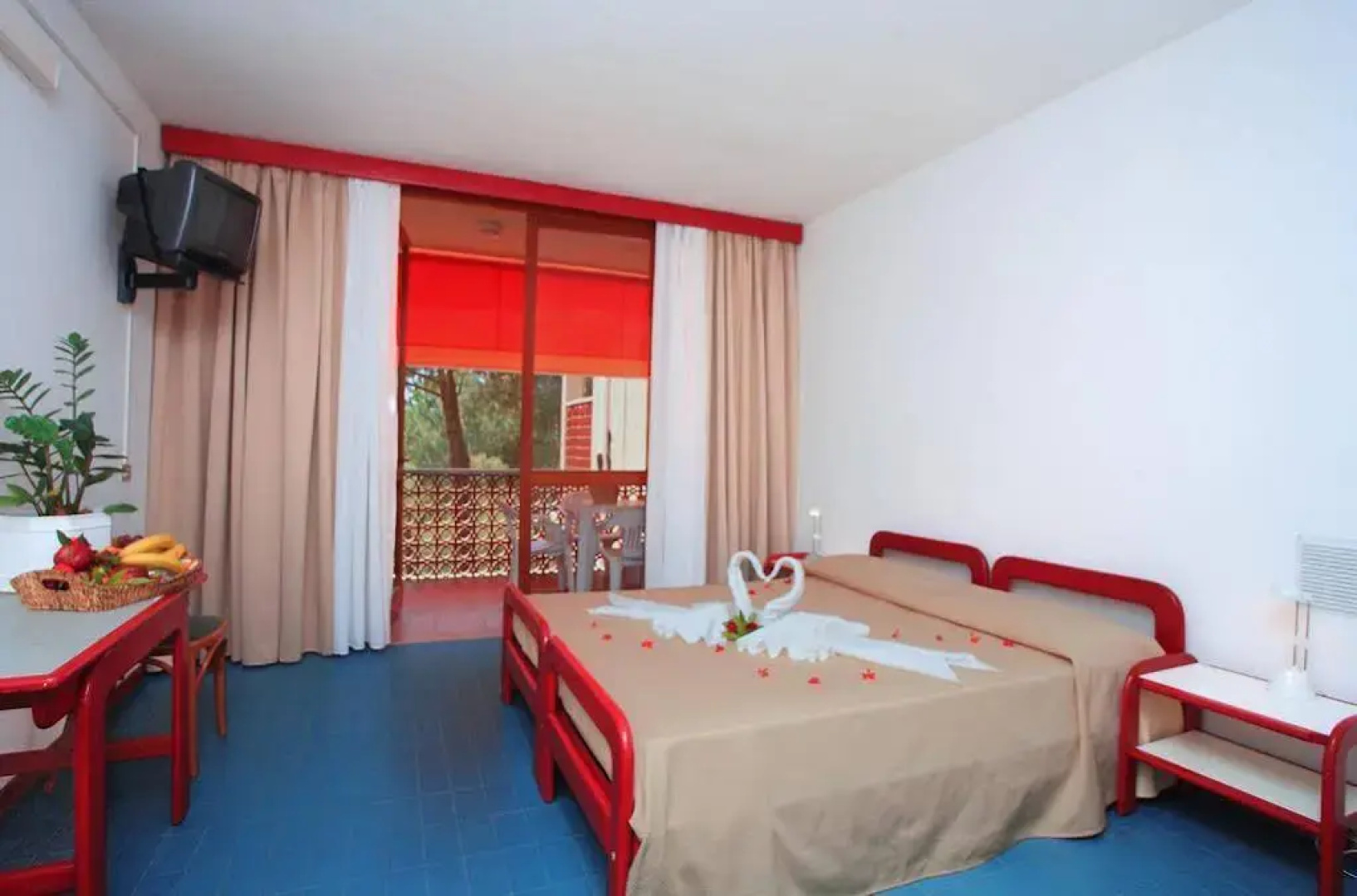 Club Hotel Marina 2