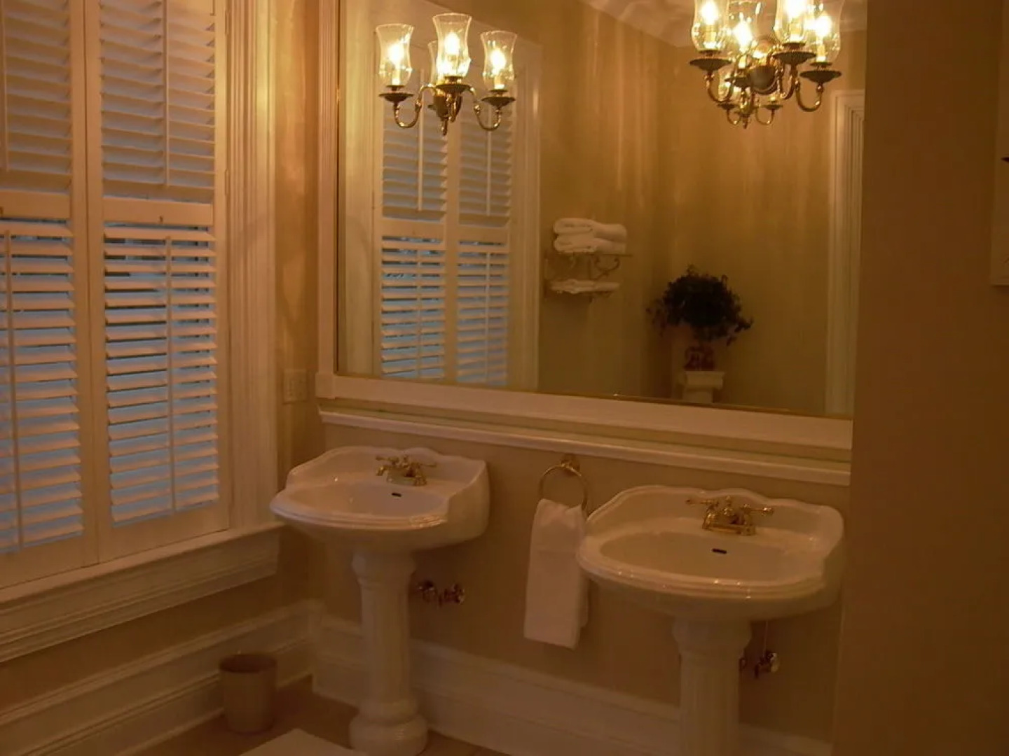 Trinkle Mansion Bed & Breakfast