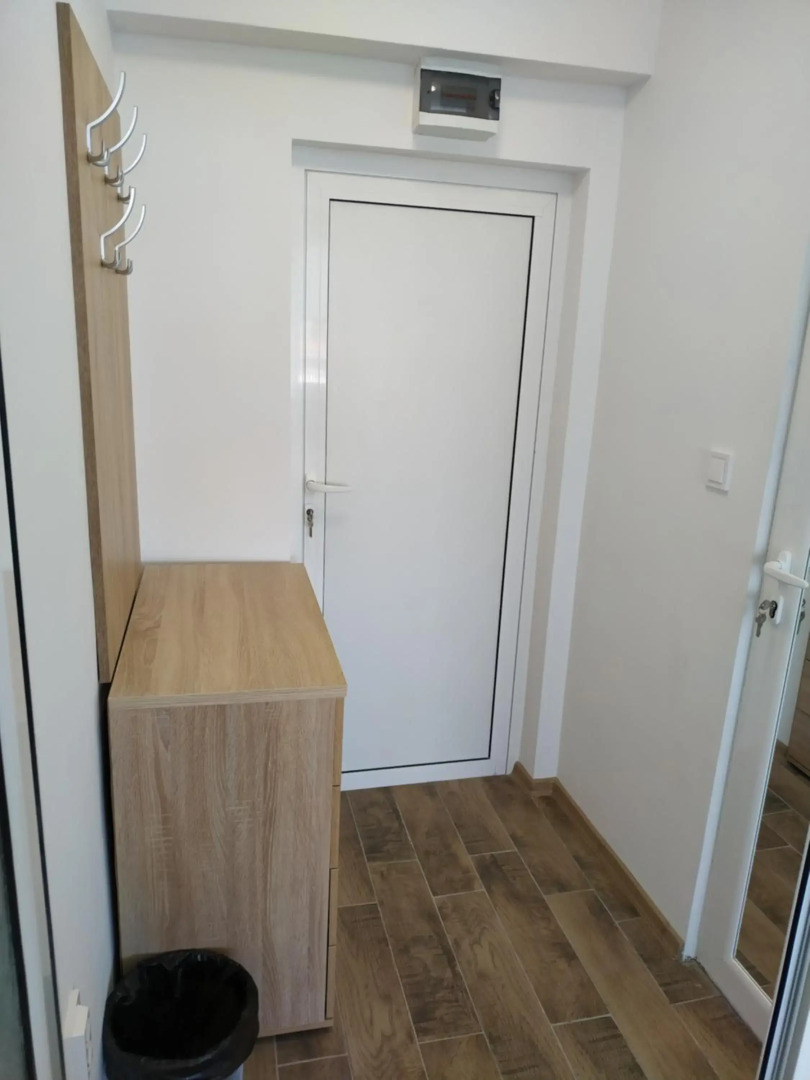 Top Center Nice View Studio