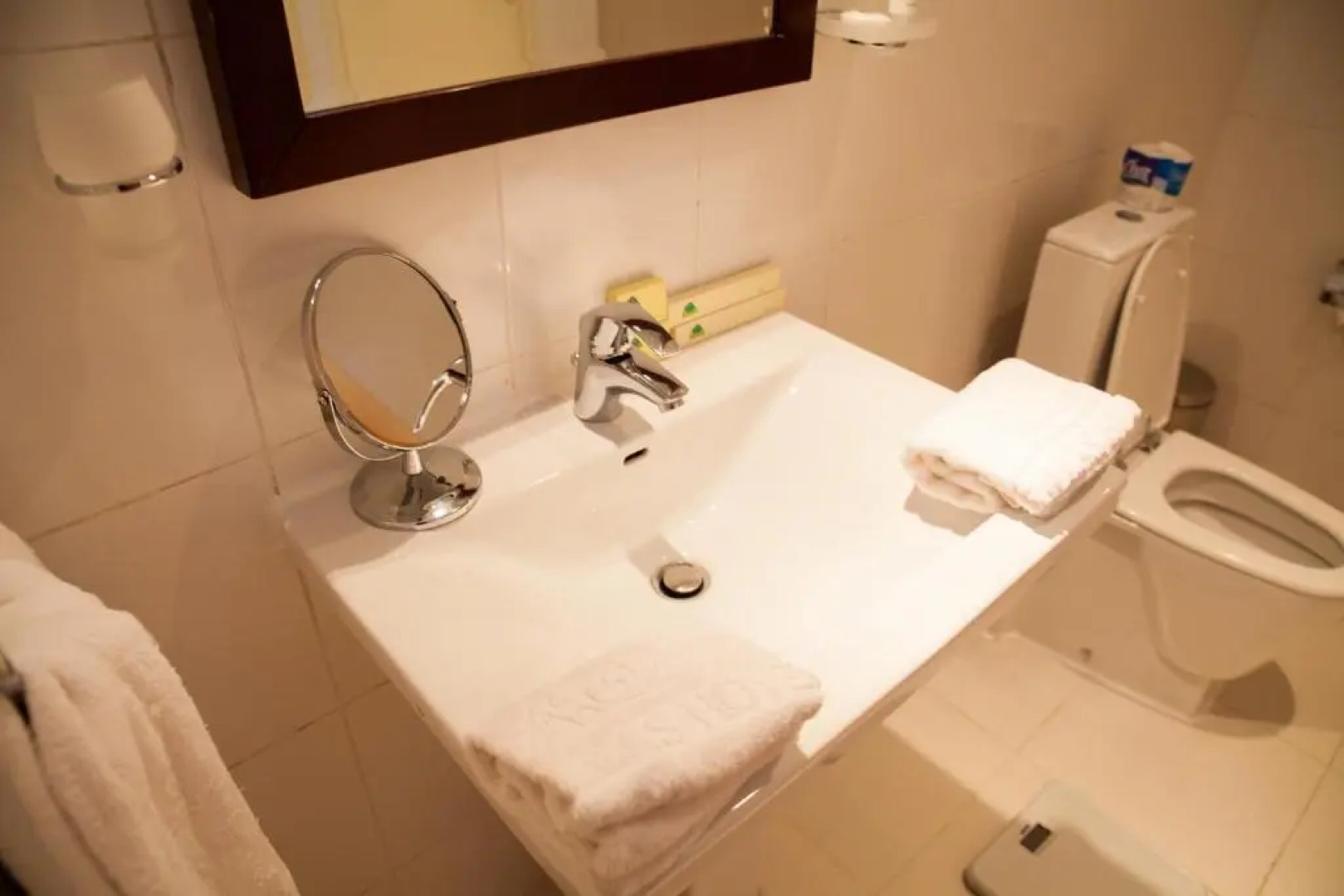 Gorillas Lake Kivu Hotel