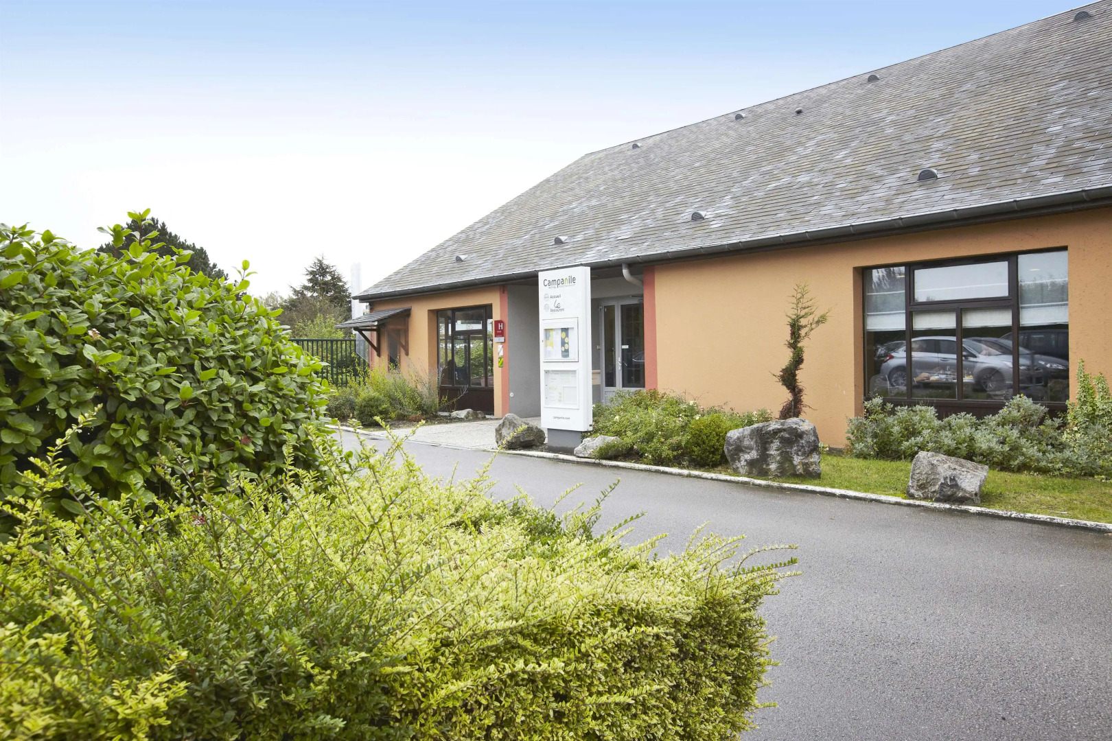 Campanile Dunkerque Armbouts