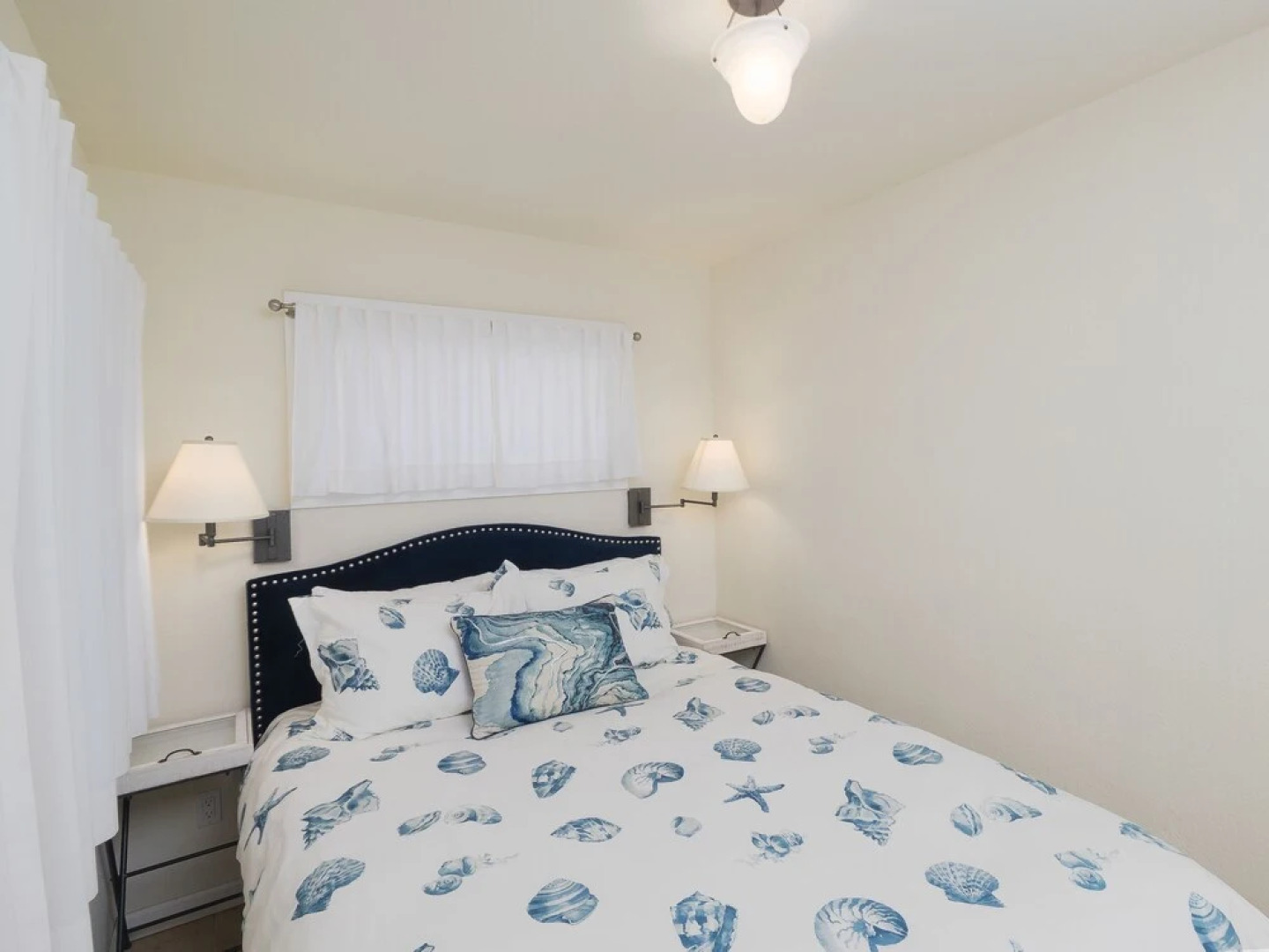 21 Calle del Sierra Home Larger Cottage 1 Bedroom 1 Bathroom Home