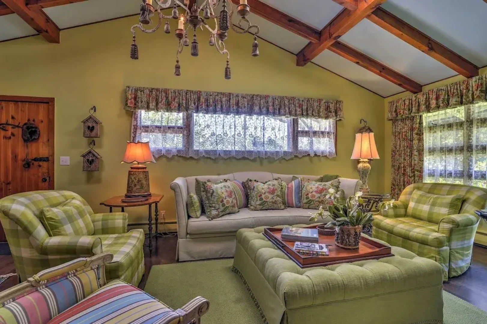Charming Blue Ridge Cottage w/ Stunning Views!