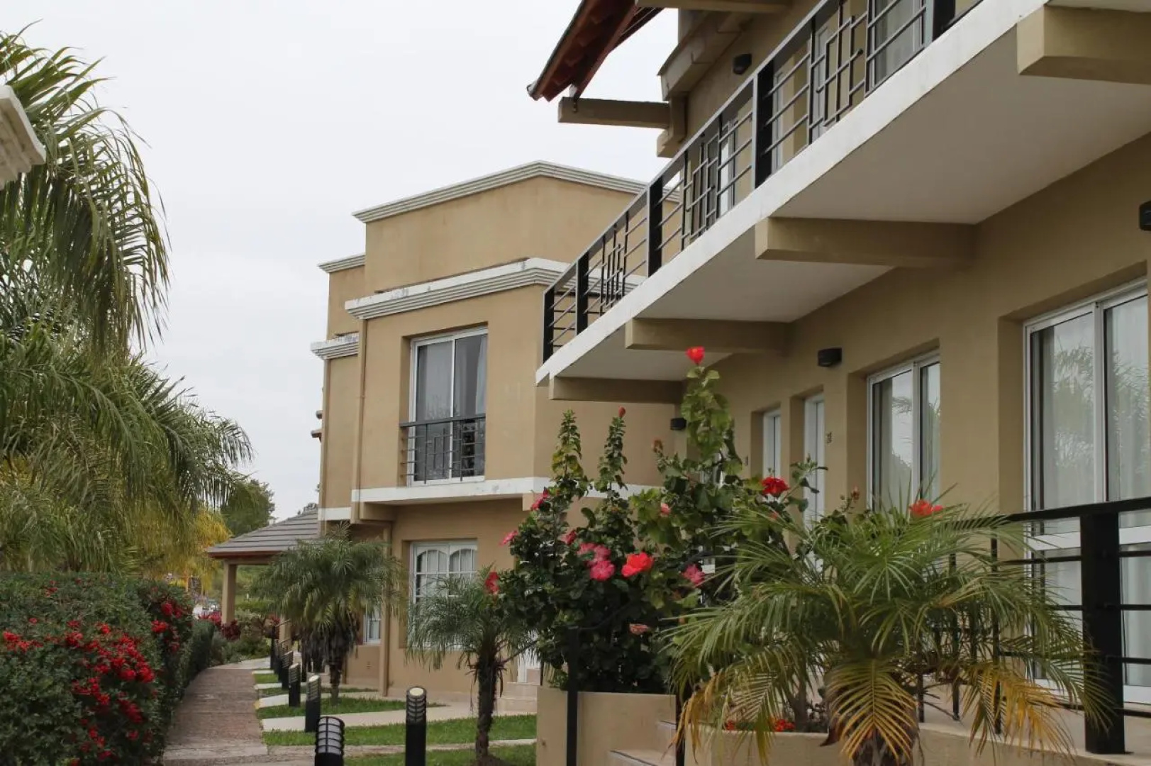 Brisas del Lago Apart & Hotel Federacion