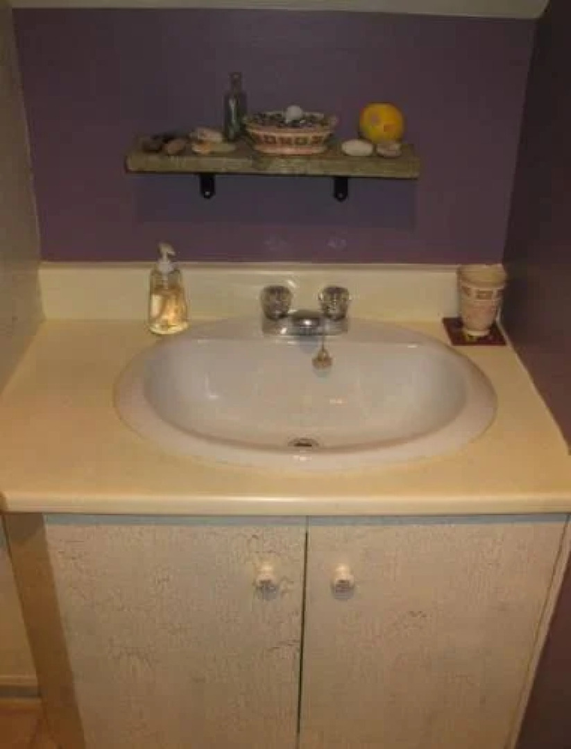 Table dans les nuages