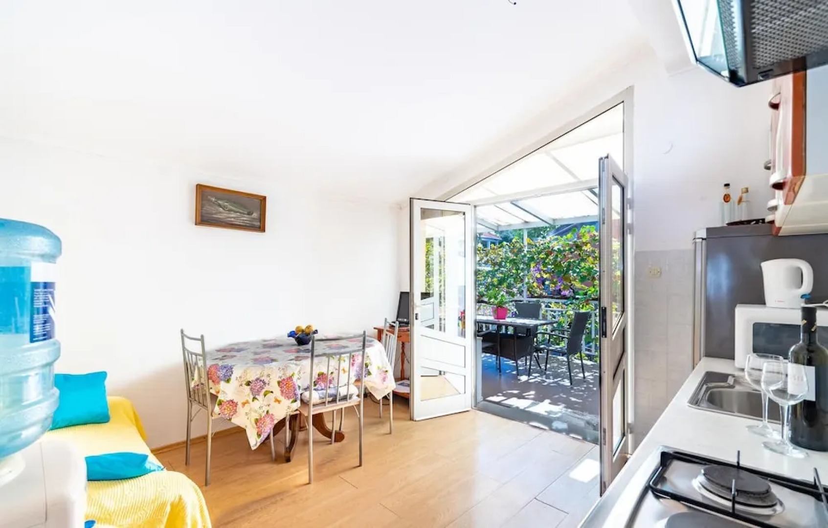 Stunning Home in Zavalatica With Wifi and 2 Bedrooms