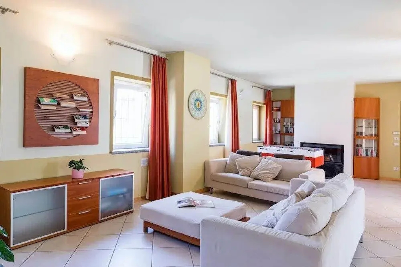Villa Near Milan With Swimming Pool