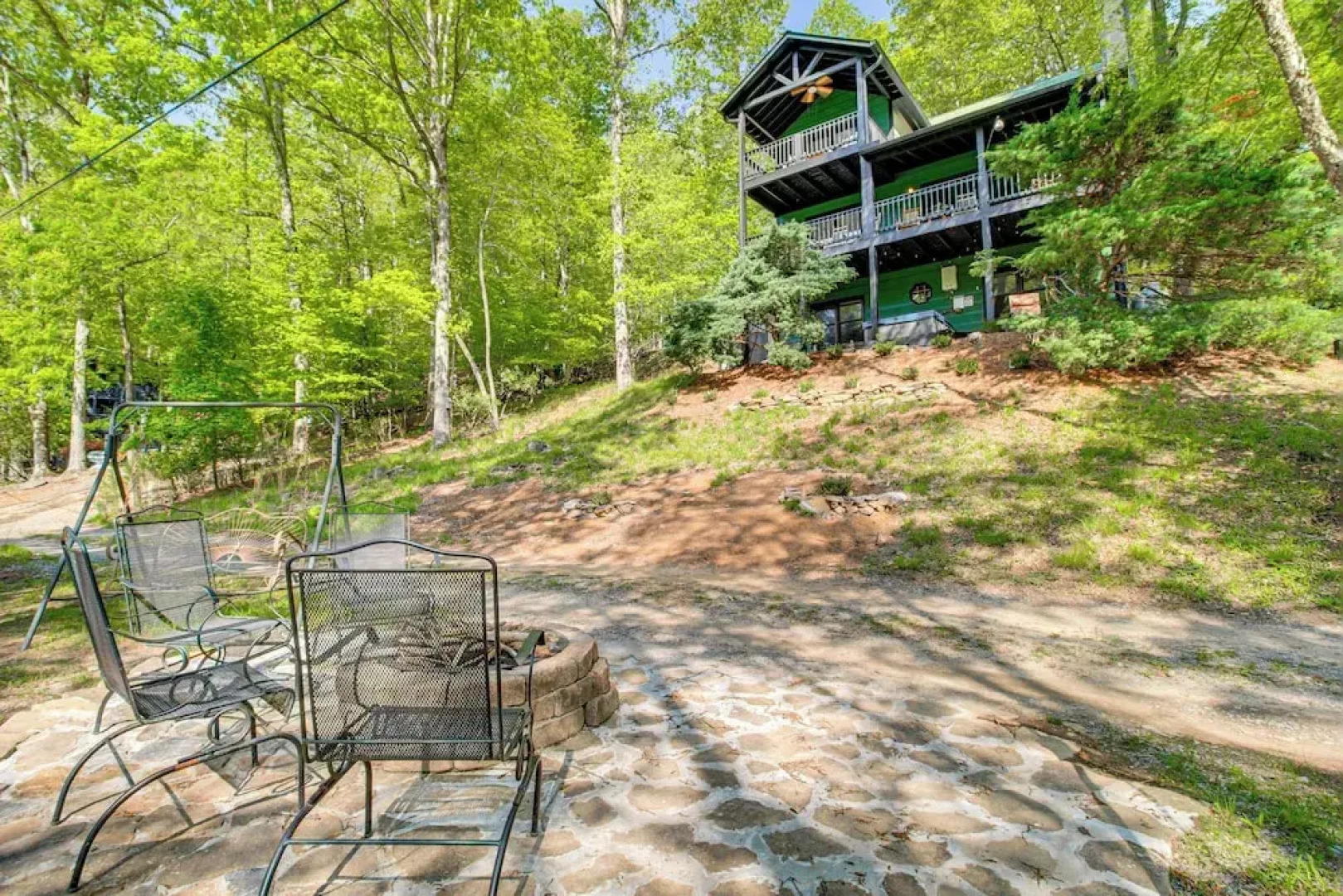 'the River Rest' Ellijay Cabin w/ Hot Tub!