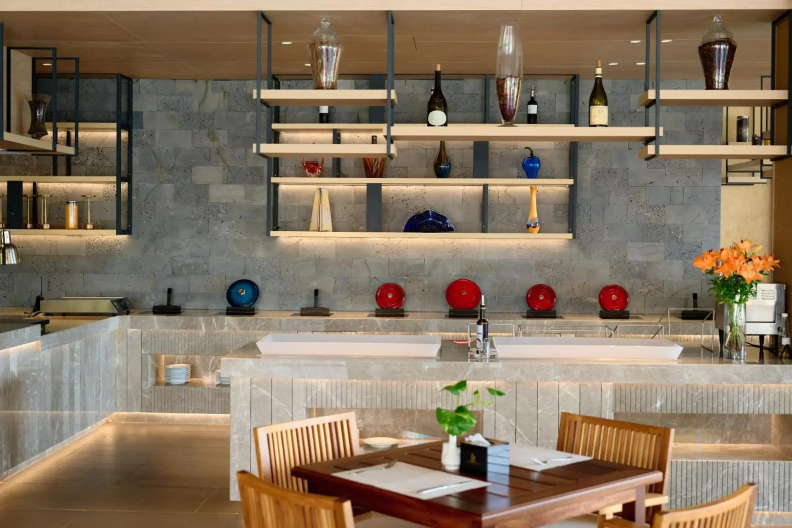 Cat Ba Island Resort & Spa