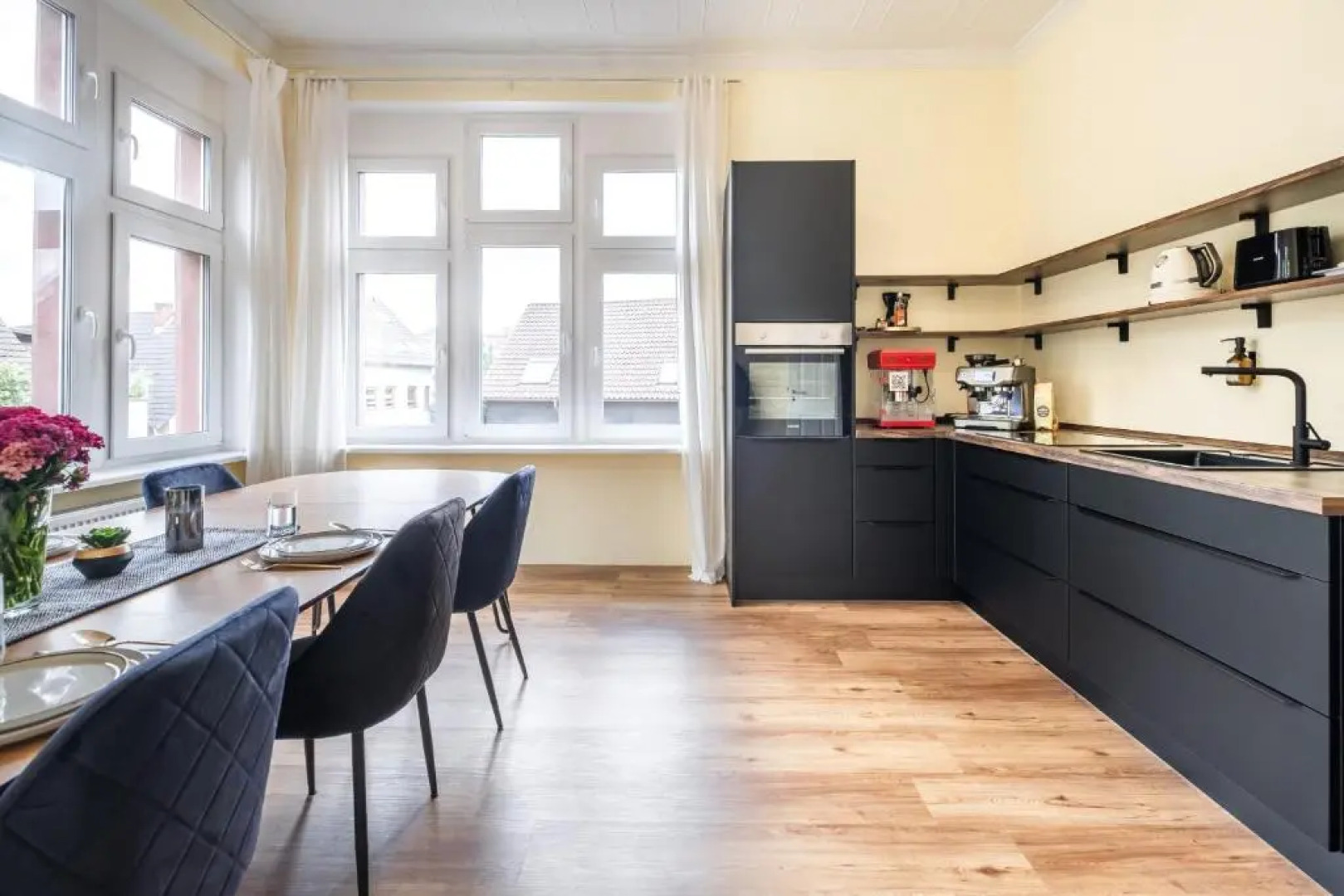 Nähe Europa Park! Exklusive Ferienwohnung mit 140 qm!