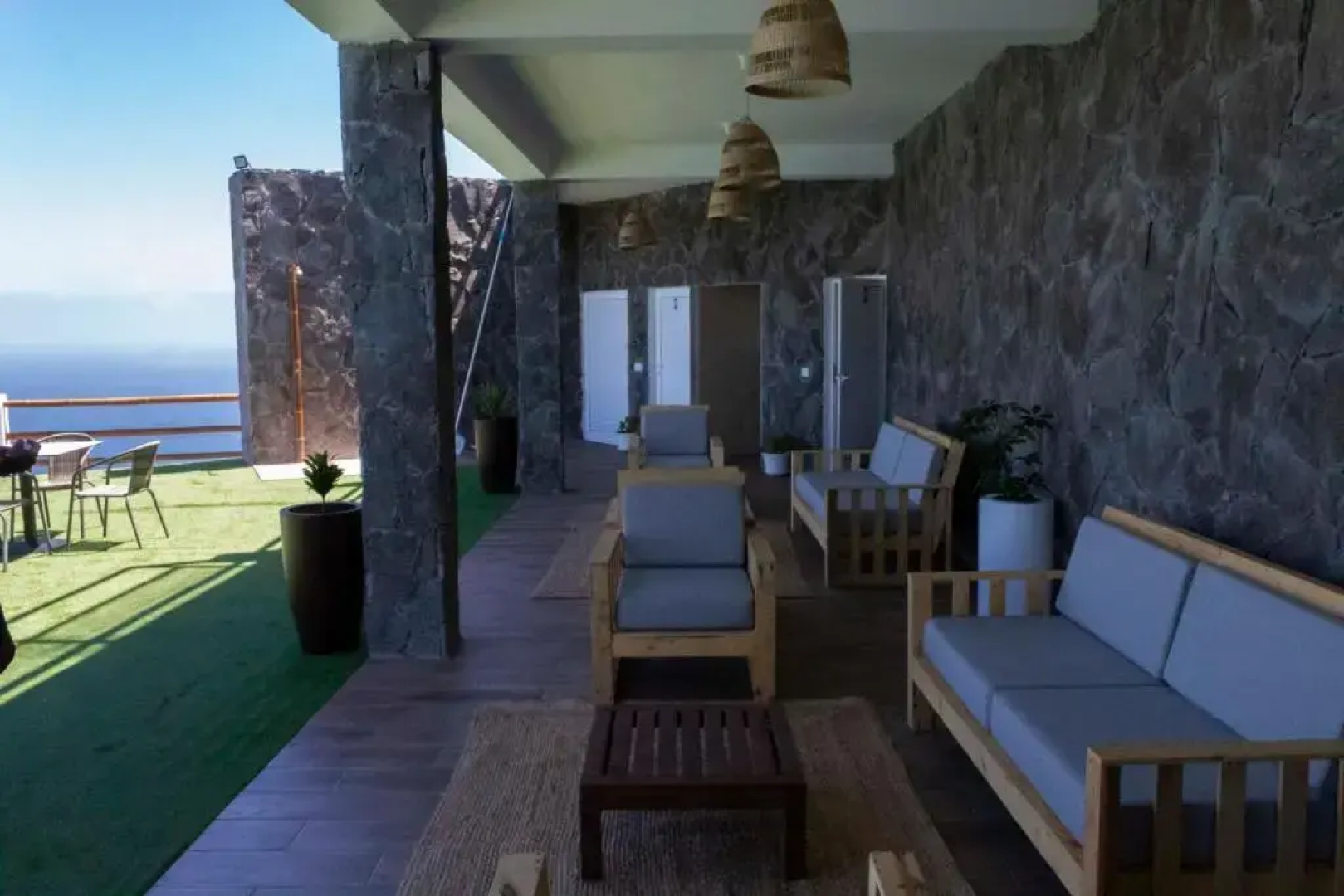 RM Green Hotel