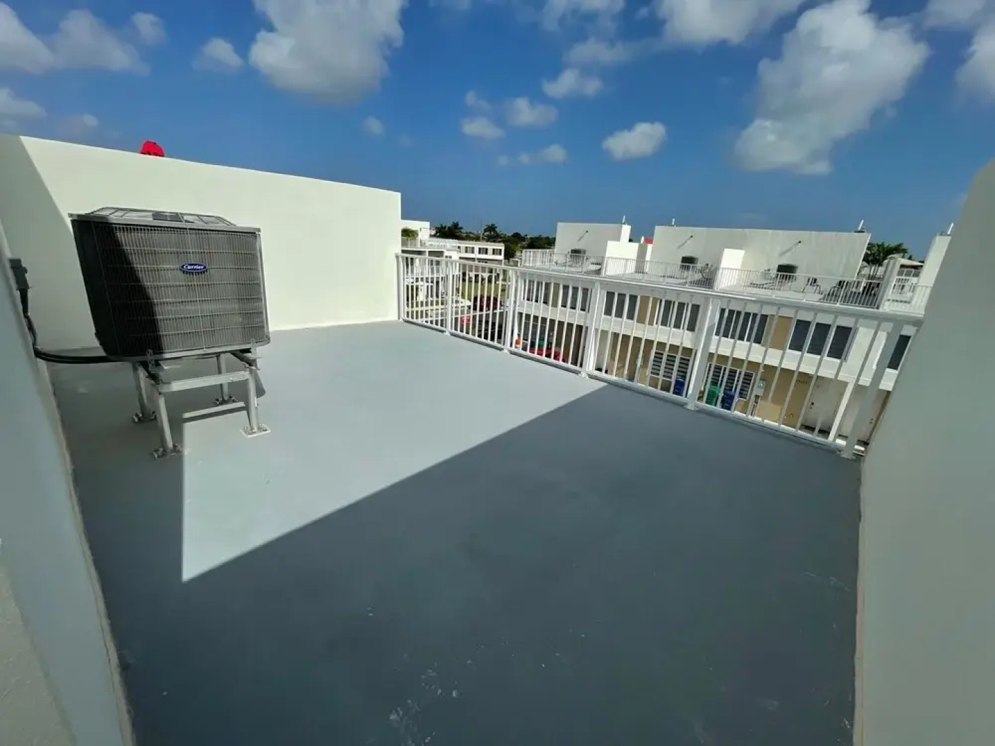 Breathtaking Sky Terrace 4BR/4BA BBQ/BAR  - New Home