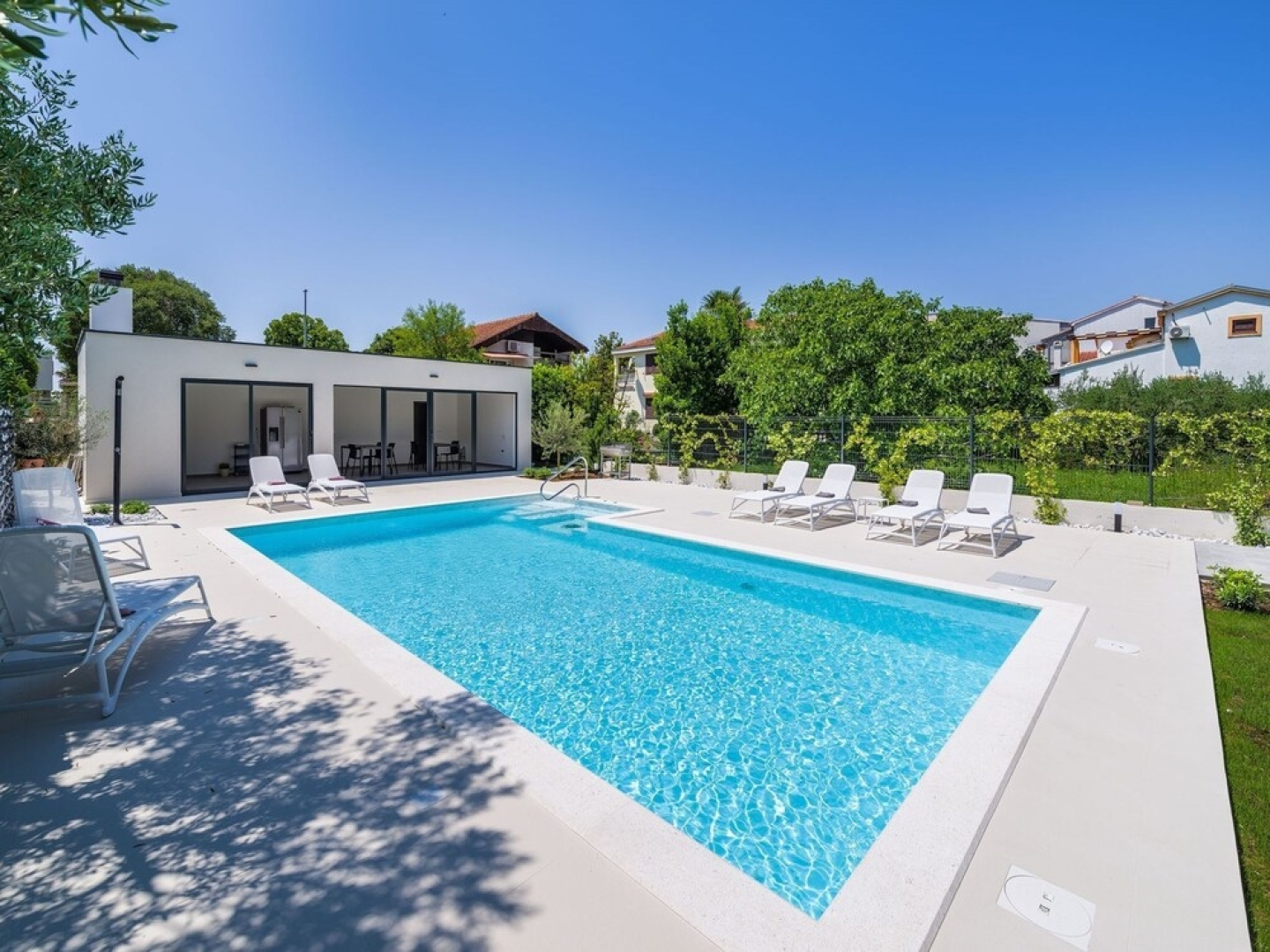 Modern Villa in Bibinje With Terrace