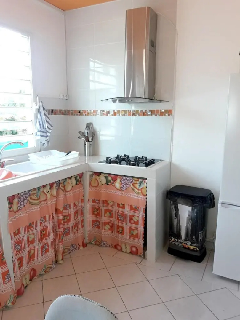 House with One Bedroom in Petit-Bourg, with Wonderful City View, Furnished Terrace And Wifi - 27 Km From the Beach