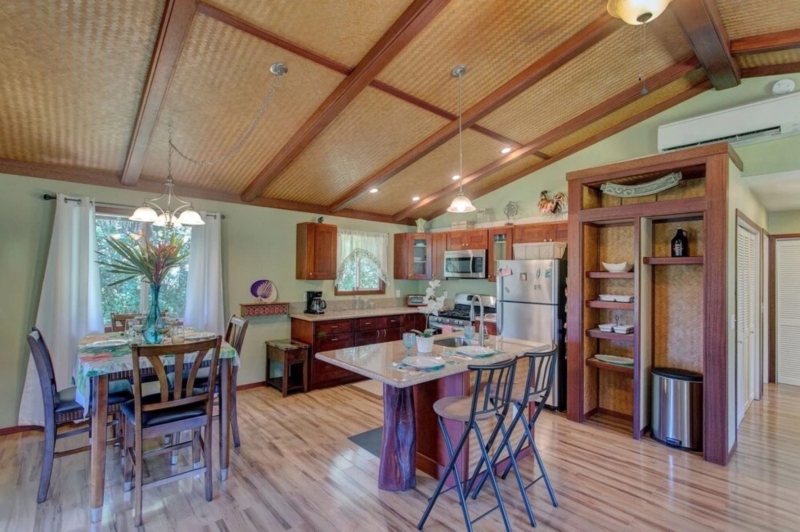 The Coqui Shack 2 Bedroom Cabin by Redawning