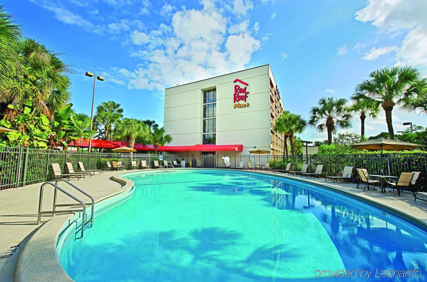 Red Roof Inn PLUS+ Miami Airport