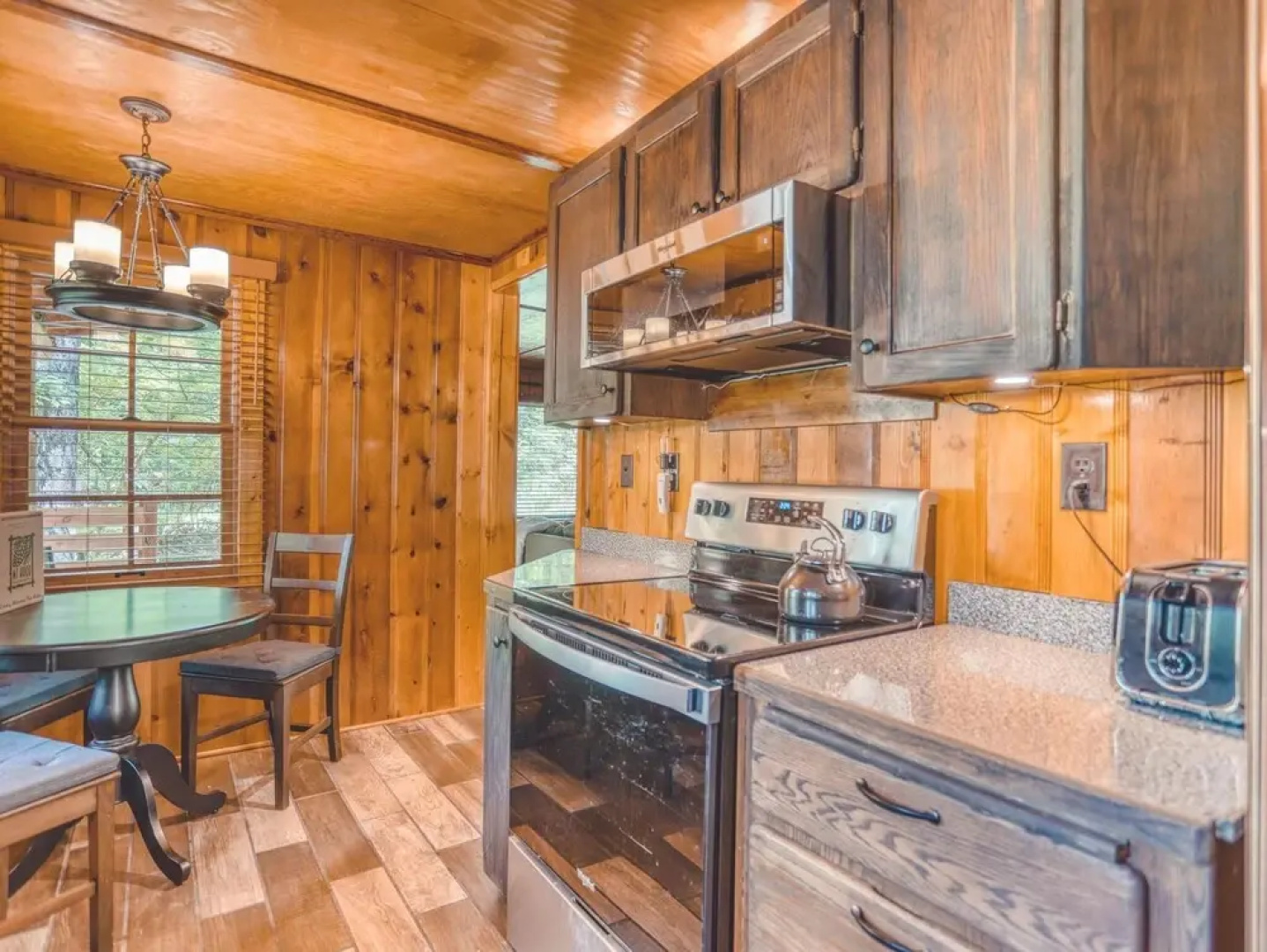 Bridlewood Cabin