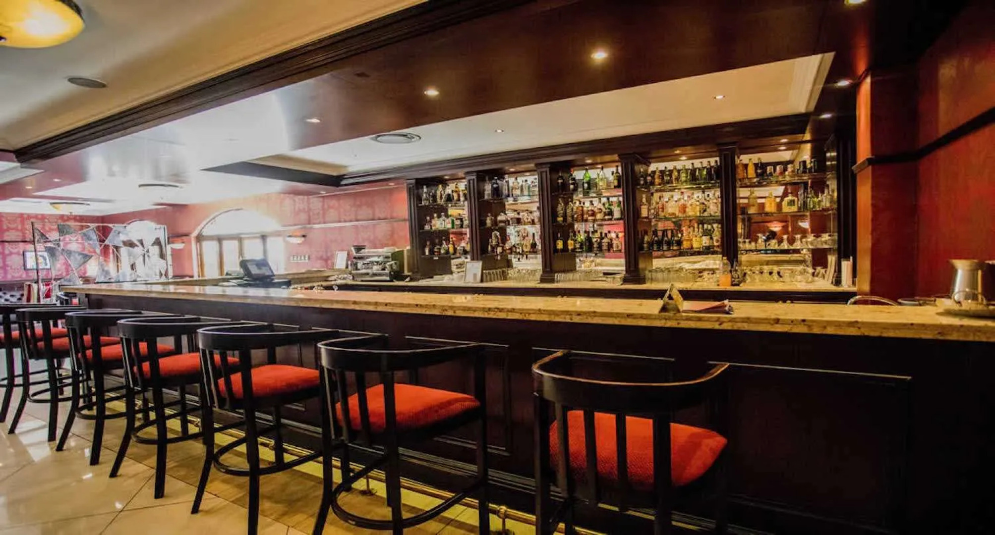 Sunbird Mount Soche Hotel