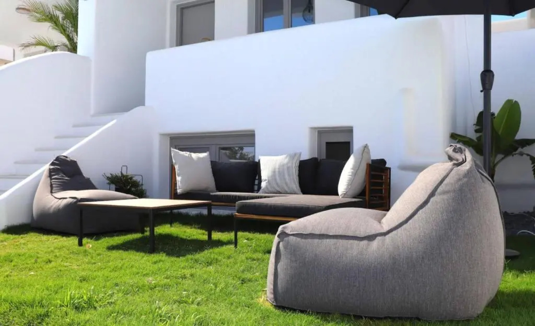 The Nine Graces - Agios Prokopios Beach Villas with Private Swimming Pools