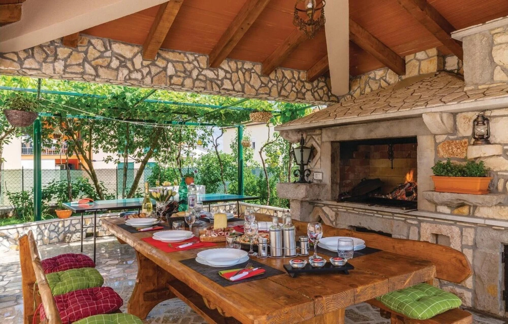 Stunning Home in Nedescina With Wifi and 4 Bedrooms