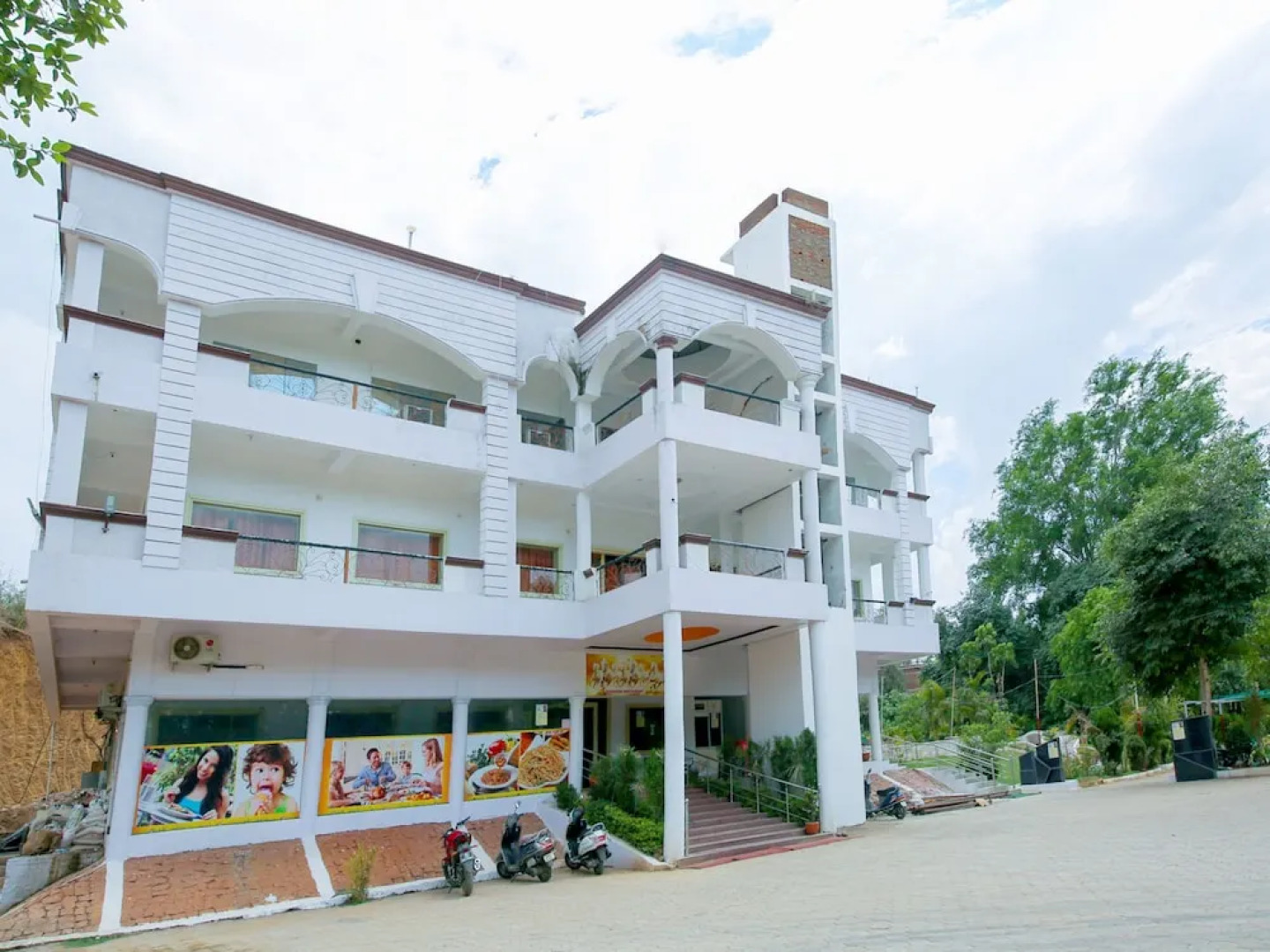 OYO 14793 Sukooon Resort