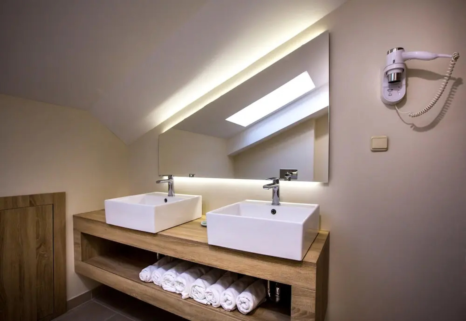 Luxury Suites Bellevue