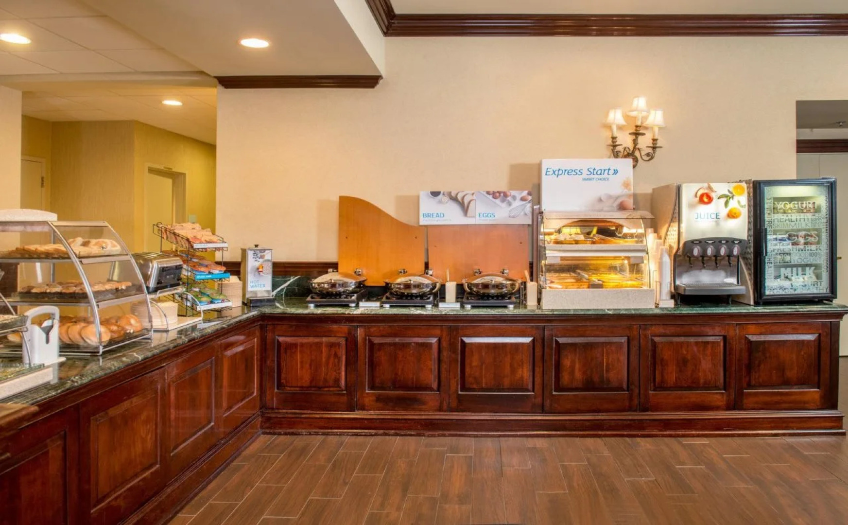 Holiday Inn Express State College at Williamsburg Square by IHG