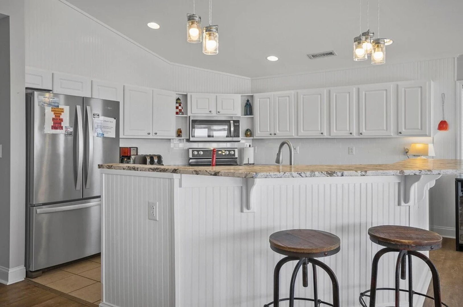 Sparrow's Beach Nest by Sea Scape Properties