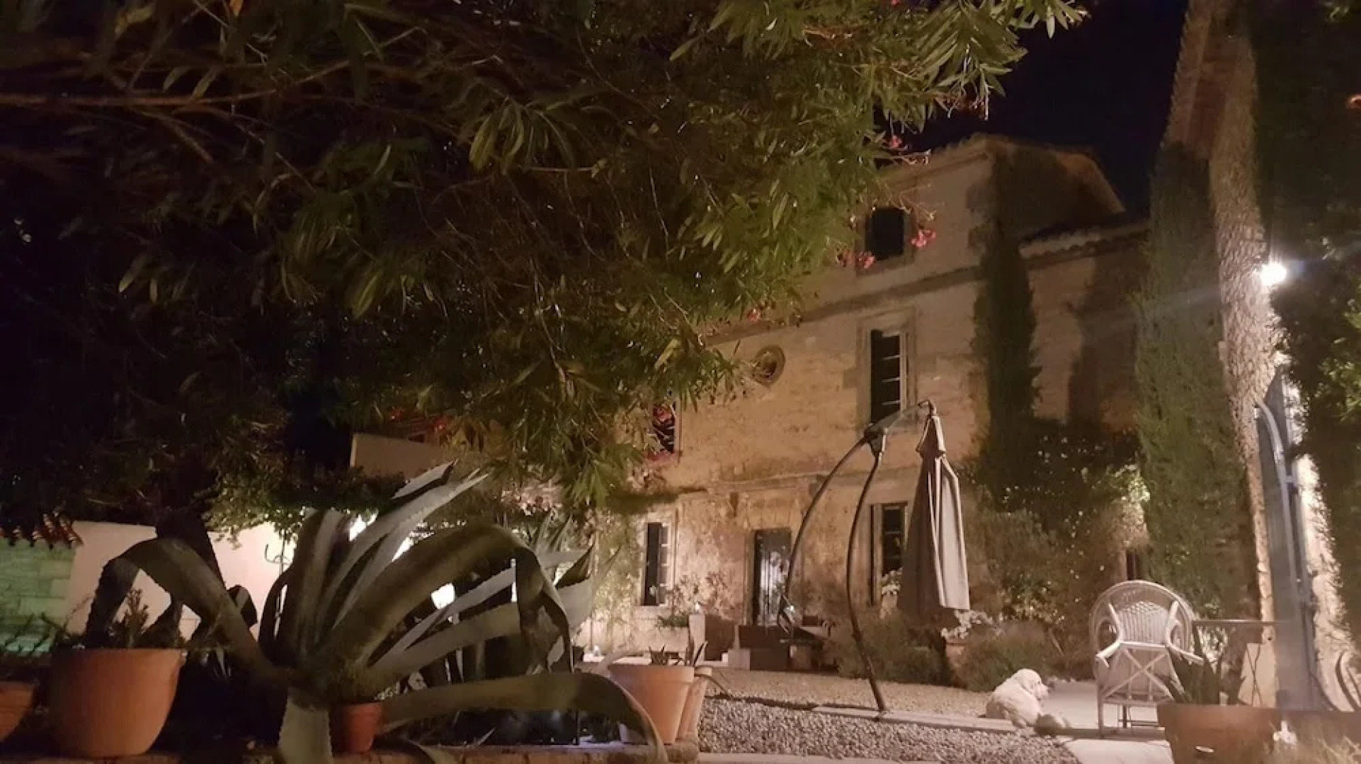 Mansion with 4 Bedrooms in Castillon-Du-Gard, with Wonderful City View, Private Pool, Enclosed Garden - 77 Km From the Beach