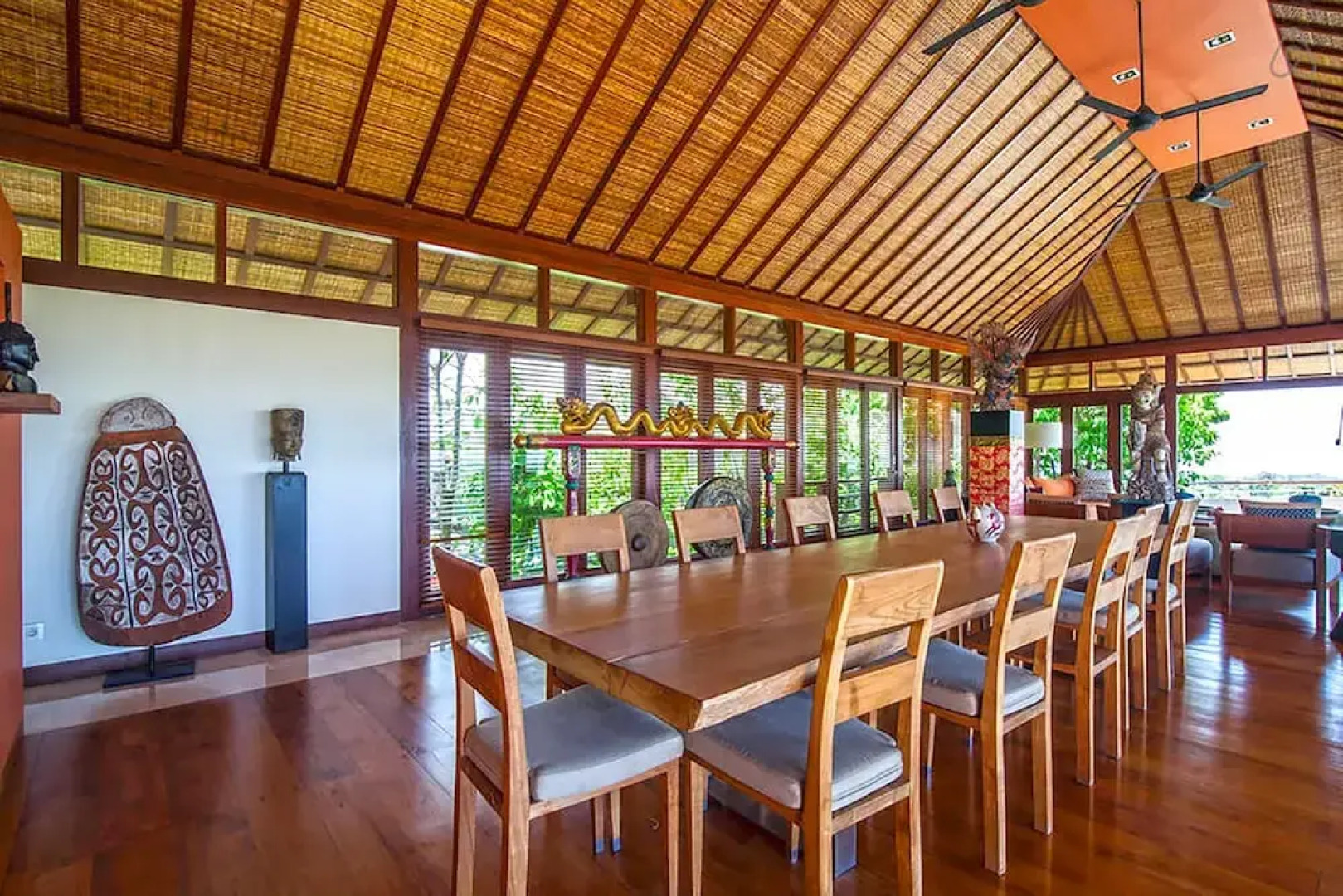 The Colonnade by Exotiq Villa Holidays