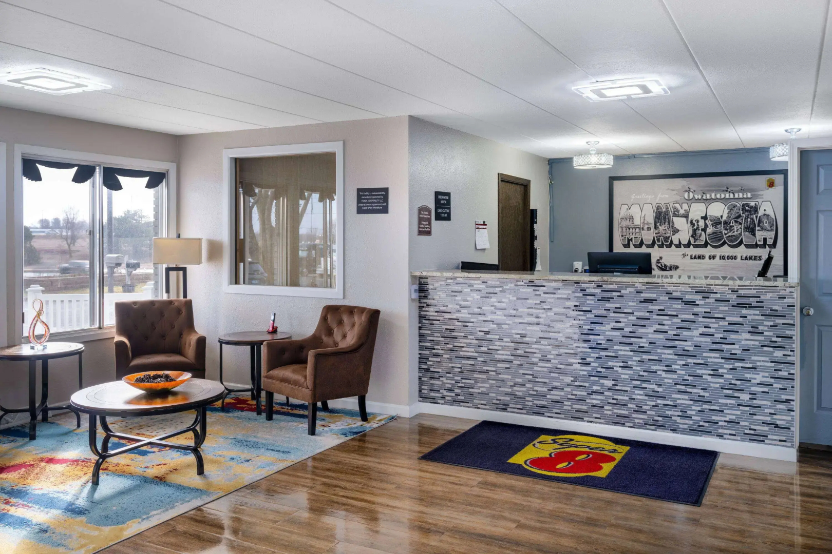 Super 8 by Wyndham Owatonna