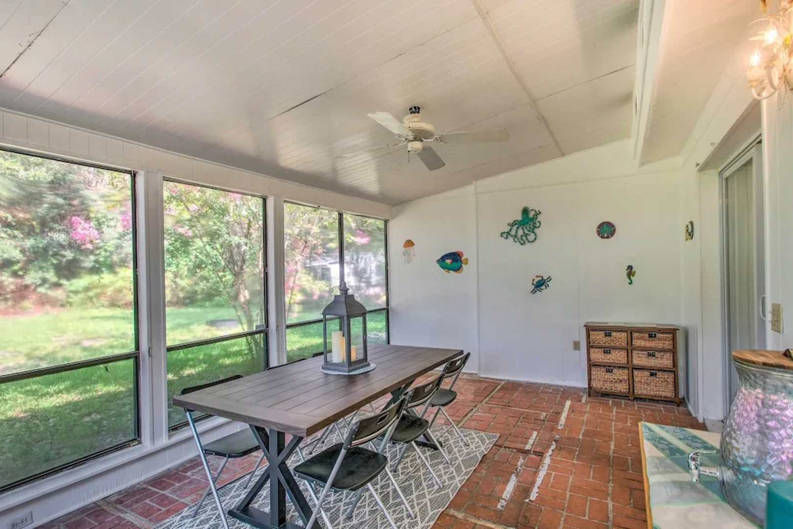Pet-friendly Brunswick Retreat w/ Gas Grill!