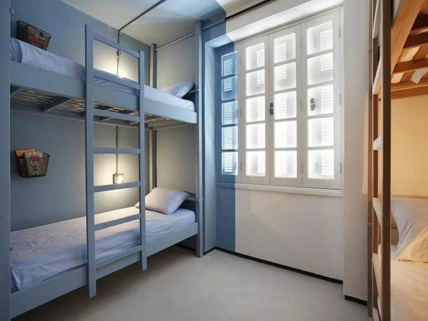 Contemporâneo Hostel