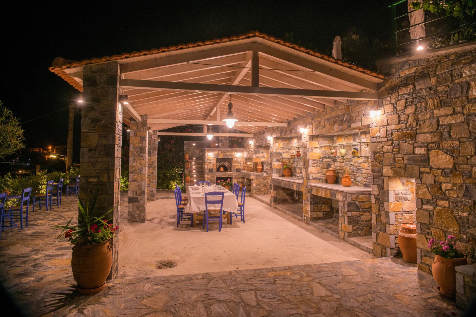 Maria Plomari Apartments