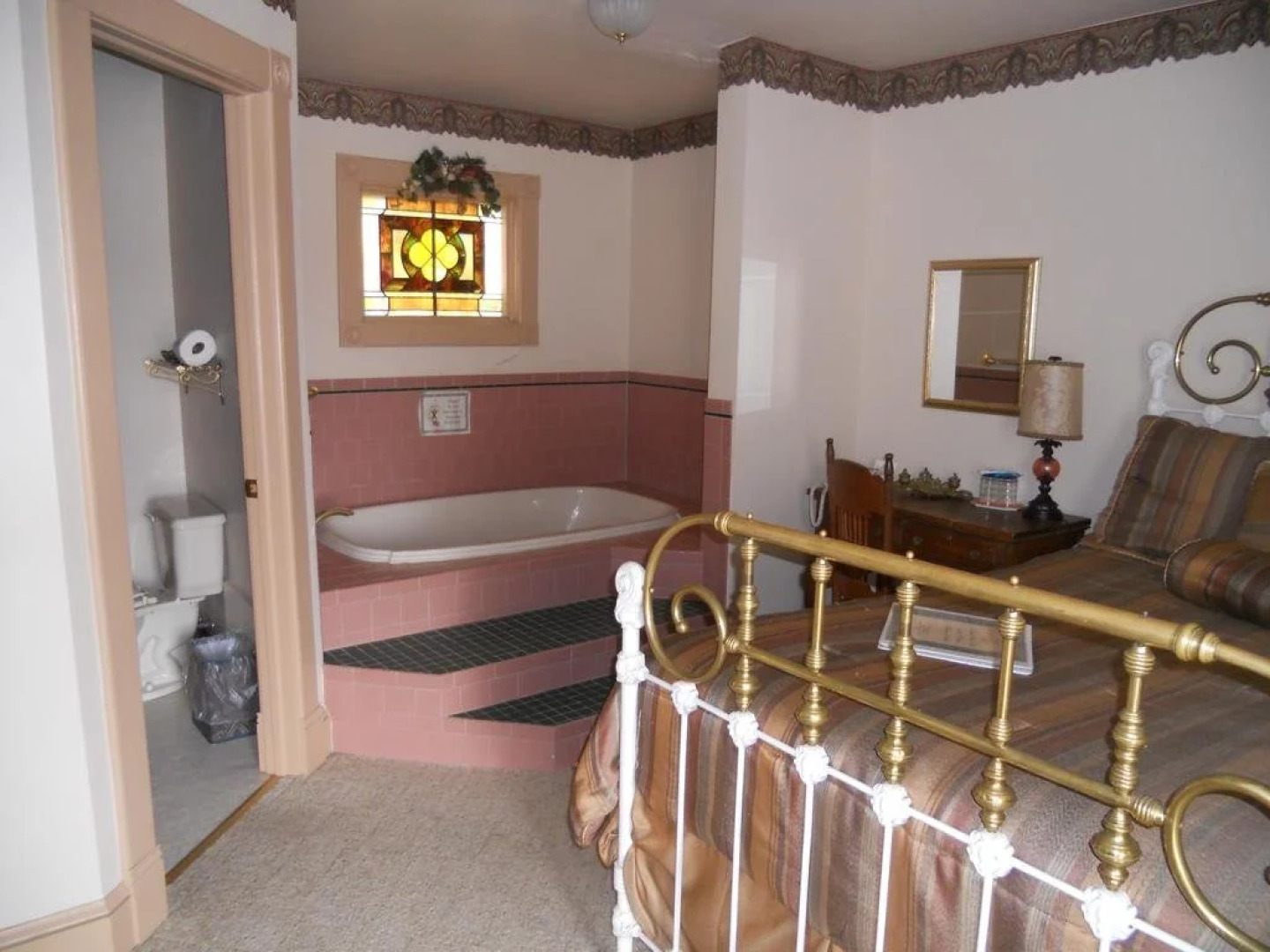 LandMark Inn at the Historic Bank of Oberlin