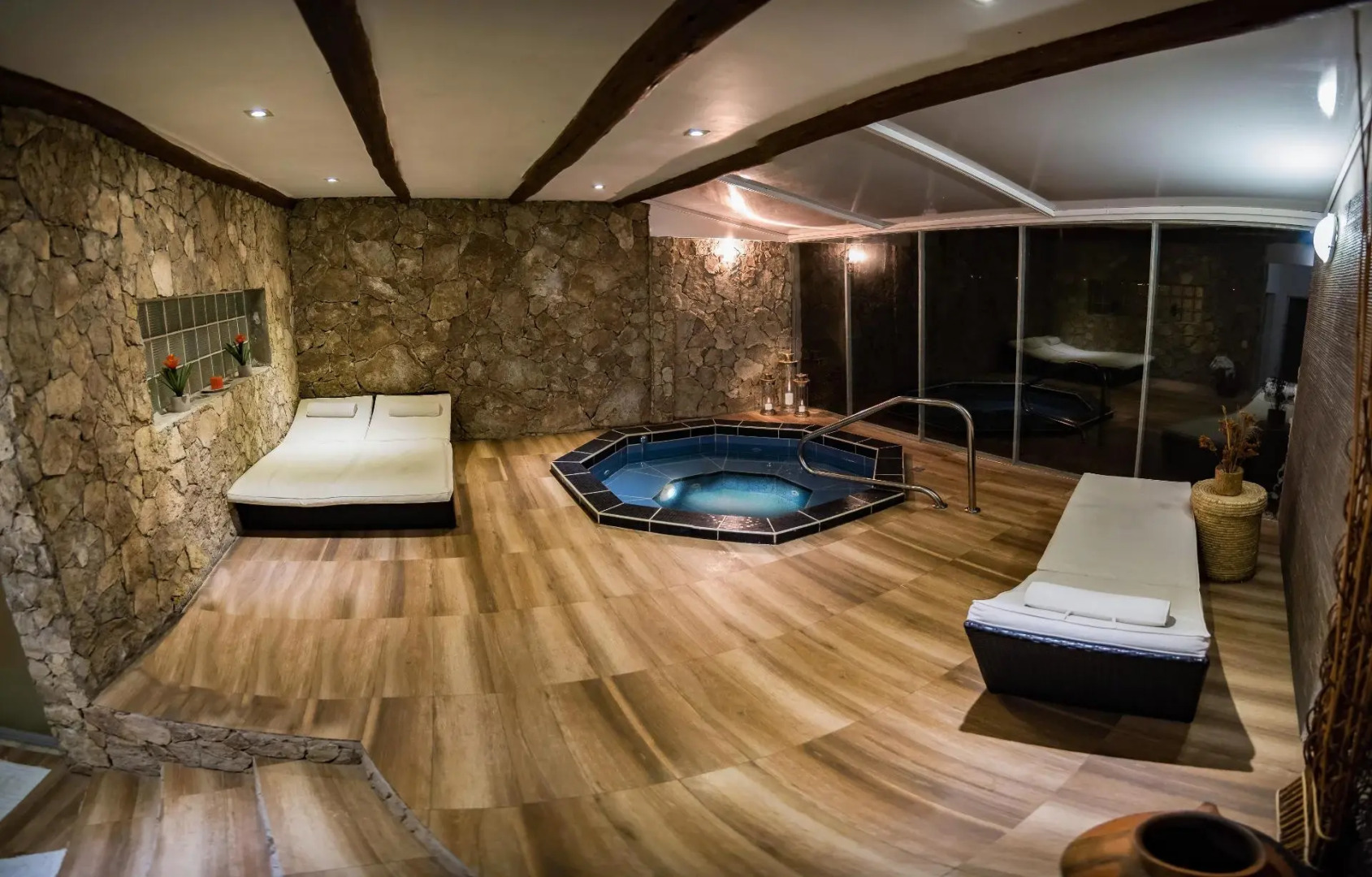 Hotel de Sal Luna Salada