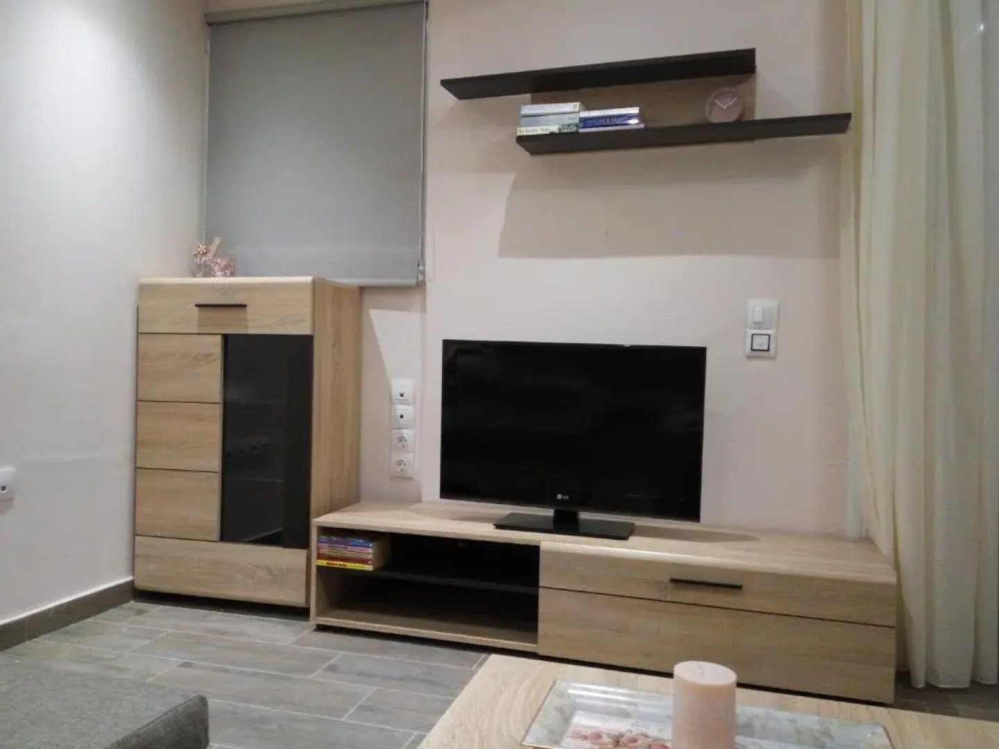 Helios & Elia family house