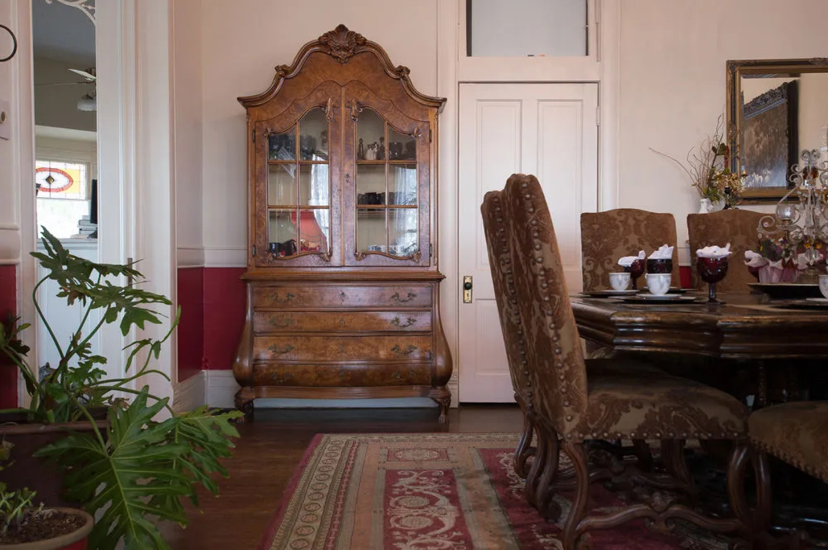 Munzesheimer Manor Bed & Breakfast