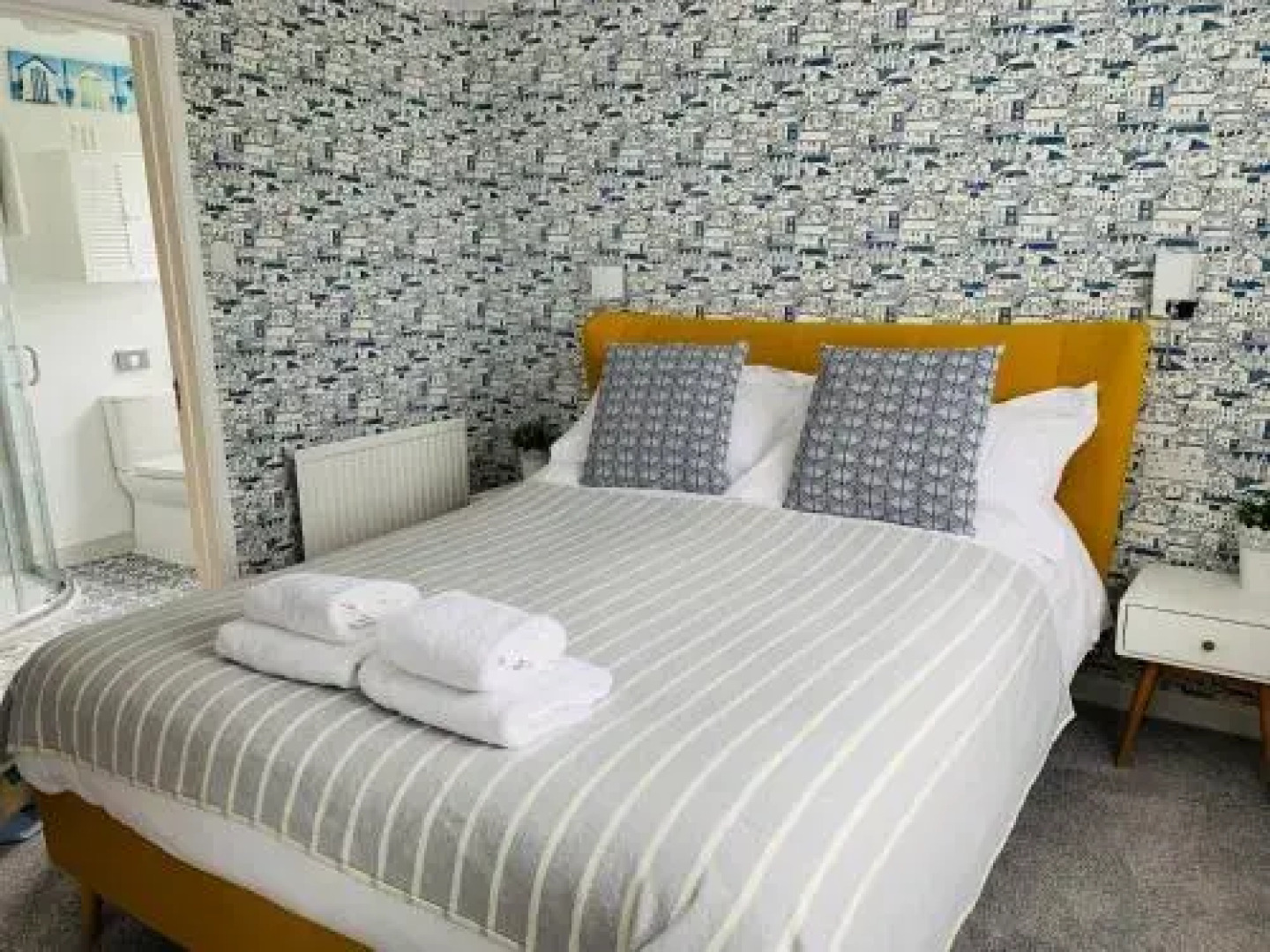 Porth Beach Holiday Park