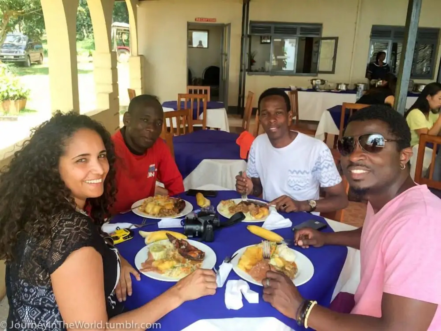 Ssese Islands Beach Hotel - Hostel