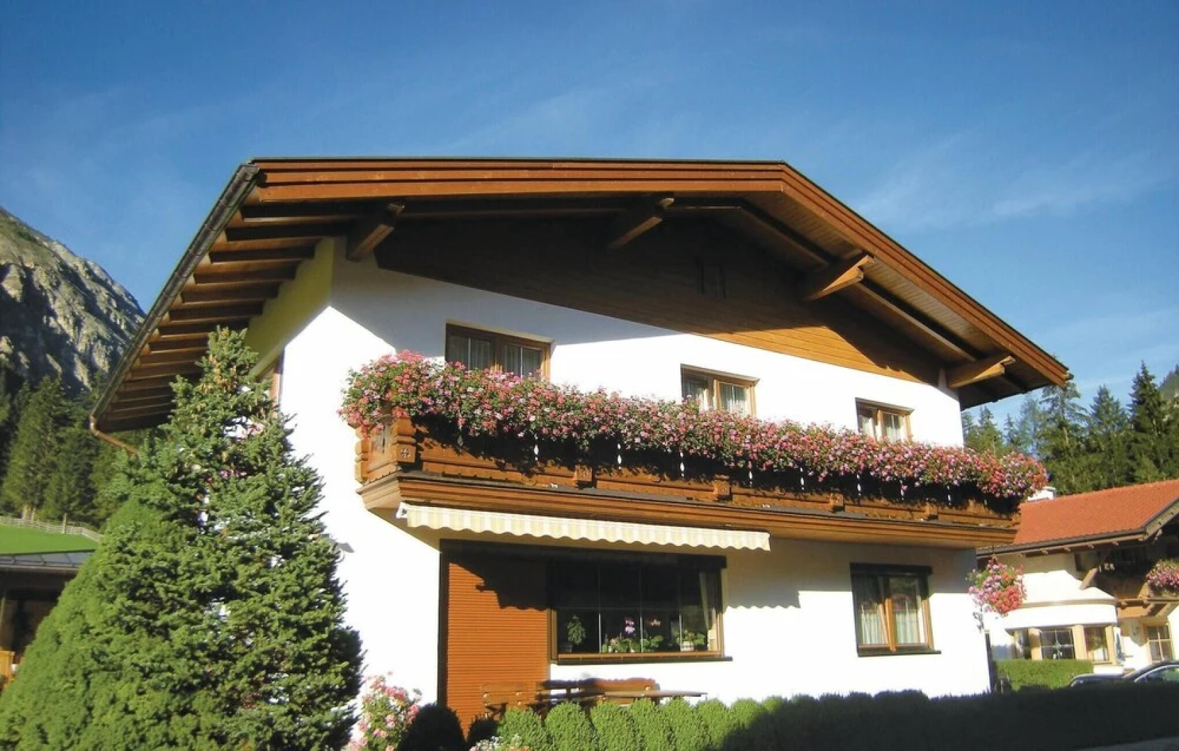 Amazing Apartment in Gschnitz With 2 Bedrooms and Wifi